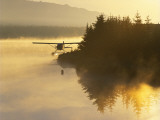 Float Plane on Beluga Lake at Dawn, Alaska, USA Fotografie-Druck von Alison Jones