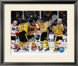 Johnny Boychuk, Mark Recchi, David Krejci,Patrice Bergeron, & Derek Morris Celebrate Recchi's Goal Framed Photographic Print