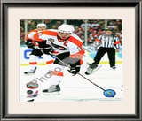 Mike Richards 2010 NHL Winter Classic Framed Photographic Print