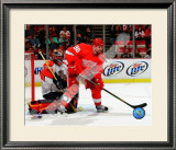 Tomas Holmstrom 2009-10 Framed Photographic Print