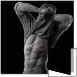 Physically Fit Man Taking Off His Shirt and Exposing His Abs Reproducción por Alfonse Pagano Physically Fit Man Taking Off His Shirt and Exposing His Abs Reproducción por Alfonse Pagano