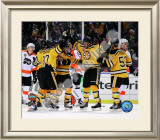 Johnny Boychuk, Mark Recchi, David Krejci,Patrice Bergeron, & Derek Morris Celebrate Recchi's Goal Framed Photographic Print