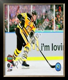 Zdeno Chara 2010 NHL Winter Classic Framed Photographic Print