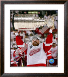 Kris Draper with the Stanley Cup, Game 6 of the 2008 NHL Stanley Cup Finalsl; 33 Framed Photographic Print