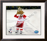 Henrik Zetterberg, 2007-08 Conn Smythe MVP Trophy Winner; 28 Framed Photographic Print