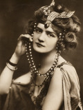Lily Elsie - Headdress Photographic Print by Vanessa Wagstaff