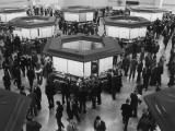 A Busy Scene at the London Stock Exchange Lámina fotográfica A Busy Scene at the London Stock Exchange Lámina fotográfica
