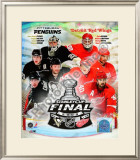 '09 St. Cup Match Up - Pens / Red Wings Framed Photographic Print
