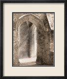 Luminous Archway Posters par Ellen Fisch