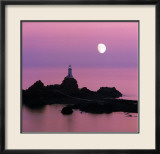 Moon over Corbiere Lighthouse, Jersey Kunst von Tom Mackie