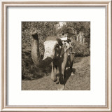 Man Riding Elephant Posters par Nelson Figueredo