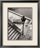Steps to the Seine Kunstdrucke von Toby Vandenack