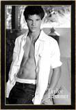 Taylor Lautner Prints
