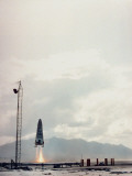 1st Vertical Landing of Single Stage Rocket Technology Delta Clipper-Experimental Premium fotografisk trykk av George Baird