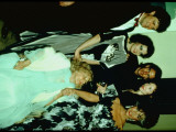 Elizabeth Taylor Holding Hand of Wheelchair-Bound Mother Sarah and Other Family Lámina fotográfica de primera calidad por Ann Clifford