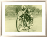 Italian 13 Moto Guzzi Motorcycle Lámina giclée enmarcada