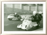 BMW Sidecar Motorcycle Lámina giclée enmarcada por Giovanni Perrone