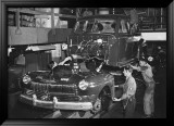 Mercury Automobile Assembly Line, 1946 Lámina giclée enmarcada