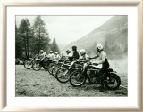 Bultaco Motocross Starting Gate Lámina giclée enmarcada
