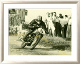 Italian 74 Moto Guzzi Motorcycle Lámina giclée enmarcada