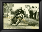 Italian 74 Moto Guzzi Motorcycle Lámina giclée enmarcada