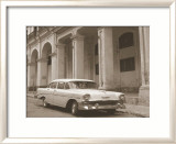 Car In Front of Pillared Building Affiches par Nelson Figueredo