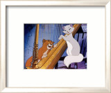 O'Malley sous le charme de Duchesse - ©Disney Affiches