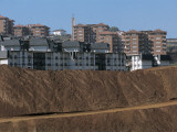 Slag Heaps in Front of a City, Somorrostro, Vizcaya, Basque Provinces, Spain Fotografie-Druck von A. Vergani