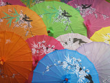 China, Colorful Umbrellas Photographie par Keren Su