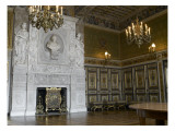 Grands appartements des Souverains : la grande cheminée de marbre Reproduction procédé giclée par Mathieu Jacquet