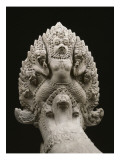 Extrémité de balustrade à garuda et naga Lámina giclée Extrémité de balustrade à garuda et naga Lámina giclée