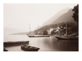 Le village de Saint-Gingolphe au bord du lac où sont ancrées barques et voiliers Lámina giclée por Alexandre-Gustave Eiffel Le village de Saint-Gingolphe au bord du lac où sont ancrées barques et voiliers Lámina giclée por Alexandre-Gustave Eiffel