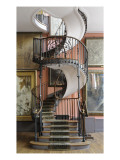 Vue du grand atelier du 2e étage avec l'escalier en spirale construit par Albert Lafon en 1895. Giclee Print