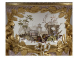 Vase "jardin", acquis en 1780 par Louis XVI pour la Grande Chambre du Roi (de L. XIV)- décor de Giclee Print by H.F. Vincent