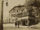 Paris, 1900 World Exhibition, The Pavillon Du Vieux Paris Photographie par Brothers Neurdein