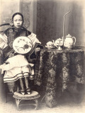 China, Young Sophisticated Woman at Home Photographie