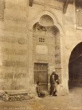 Door of an Arabic House in Cairo (Egypt) Photographie par G. Lekegian