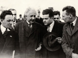 Einstein Upon His Arrival in Anvers, 1933 Fotografie-Druck