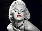 Marilyn Monroe Posing Prints