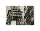 Eiffel Tower Street View, no. 3 Giclée-tryk af Christian Peacock Eiffel Tower Street View, no. 3 Giclée-tryk af Christian Peacock