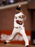 Texas Rangers v San Francisco Giants, Game 1: Santiago Casilla Photographic Print by Ezra Shaw