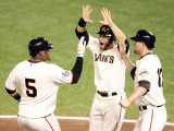 Texas Rangers v San Francisco Giants, Game 1: Juan Uribe, Cody Ross, Aubrey Huff Fotografisk trykk av Christian Petersen