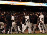 Texas Rangers v San Francisco Giants, Game 2 Fotografisk trykk av Justin Sullivan