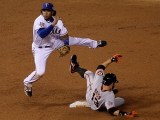 San Francisco Giants v Texas Rangers, Game 4: Elvis Andrus,Cody Ross Photographic Print by Stephen Dunn