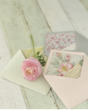 Blooming Letters Affiches par Mandy Lynne