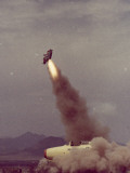 Dummy Pilot and Seat Soar, as Engineers Test Catapult Escape System Photographie par Robert Sisson