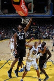 San Antonio Spurs v Golden State Warriors: Tim Duncan Photographie par Jed Jacobsohn