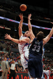 Memphis Grizzlies v Los Angeles Clippers: Blake Griffin and Marc Gasol Photographic Print by Noah Graham