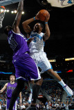 Sacramento Kings v New Orleans Hornets: Marcus Thornton and Samuel Dalembert Photographic Print by Chris Graythen