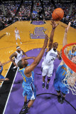 New Orleans Hornets v Sacramento Kings: Carl Landry Photographic Print by Rocky Widner